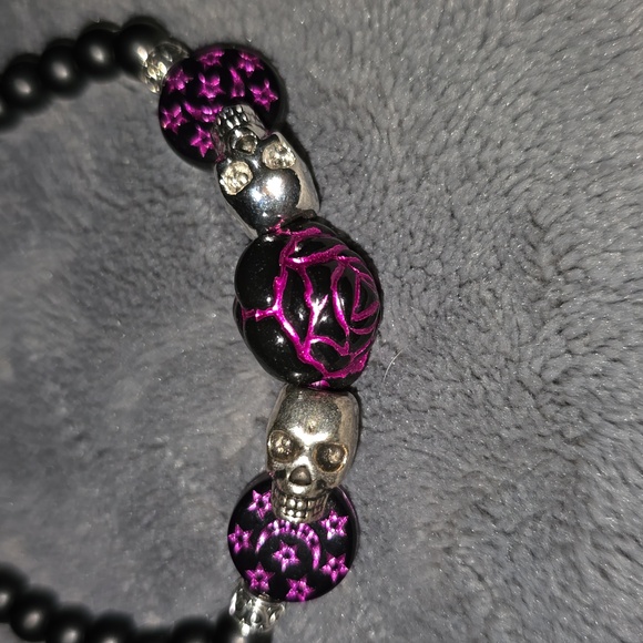 Beaded bracelet - Picture 2 of 2